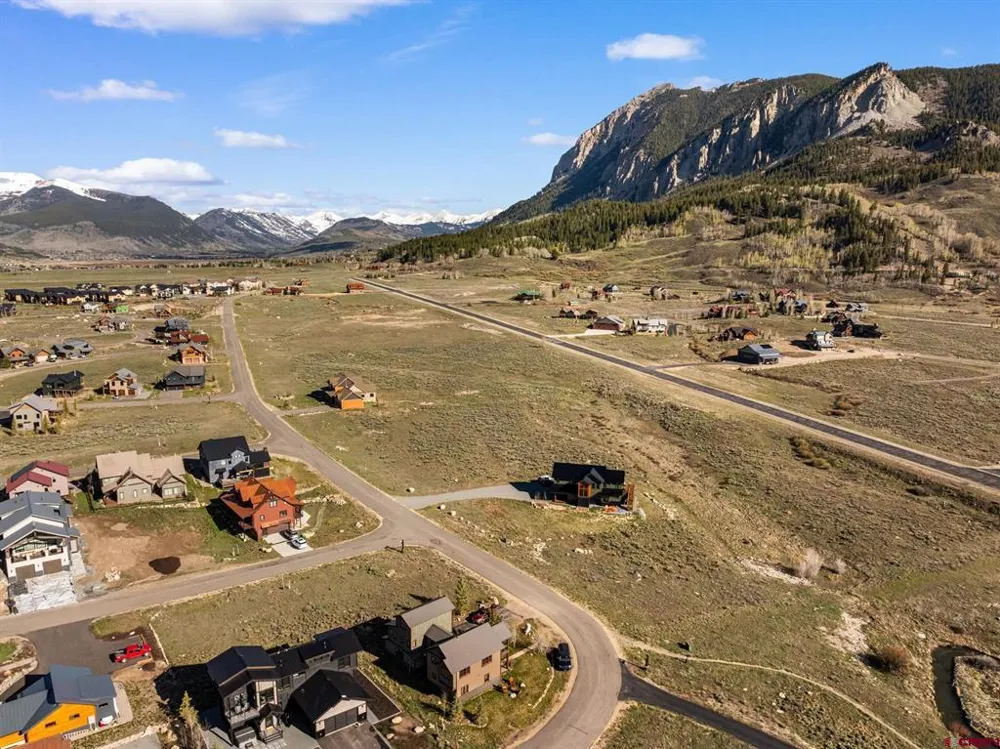 601 S Avion Drive Crested Butte, CO 81224