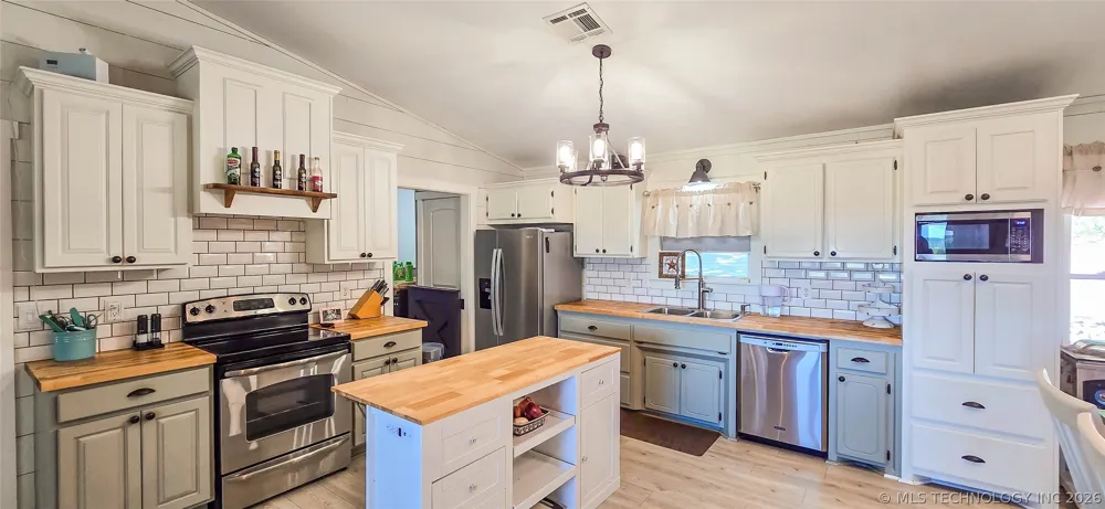 30551 S Hwy 2 Kinta, OK 74552
