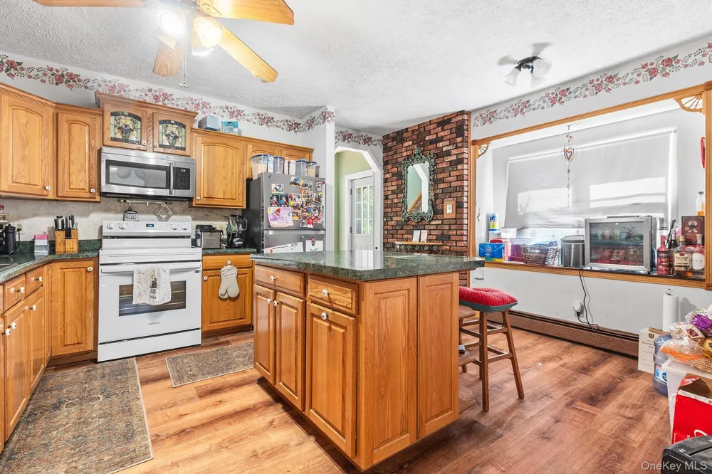 43 Taylor Road Parksville, NY 12768