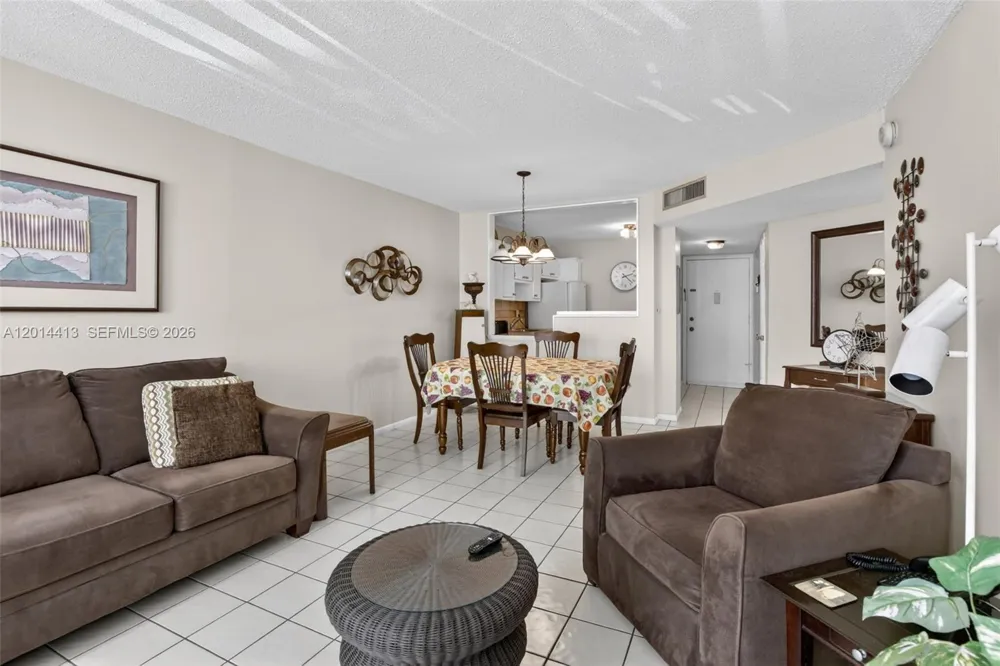 1817 S Ocean Dr #225 Hallandale Beach, FL 33009