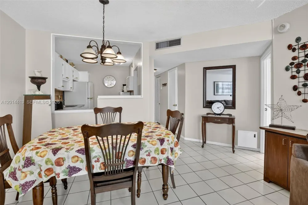 1817 S Ocean Dr #225 Hallandale Beach, FL 33009