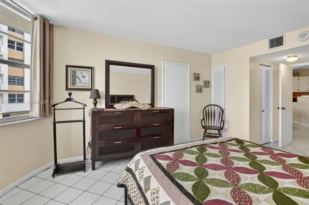 1817 S Ocean Dr #225 Hallandale Beach, FL 33009