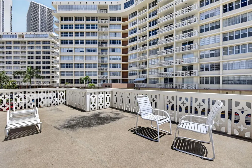 1817 S Ocean Dr #225 Hallandale Beach, FL 33009