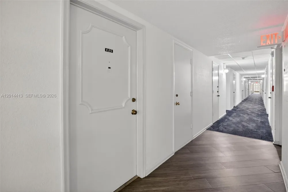 1817 S Ocean Dr #225 Hallandale Beach, FL 33009