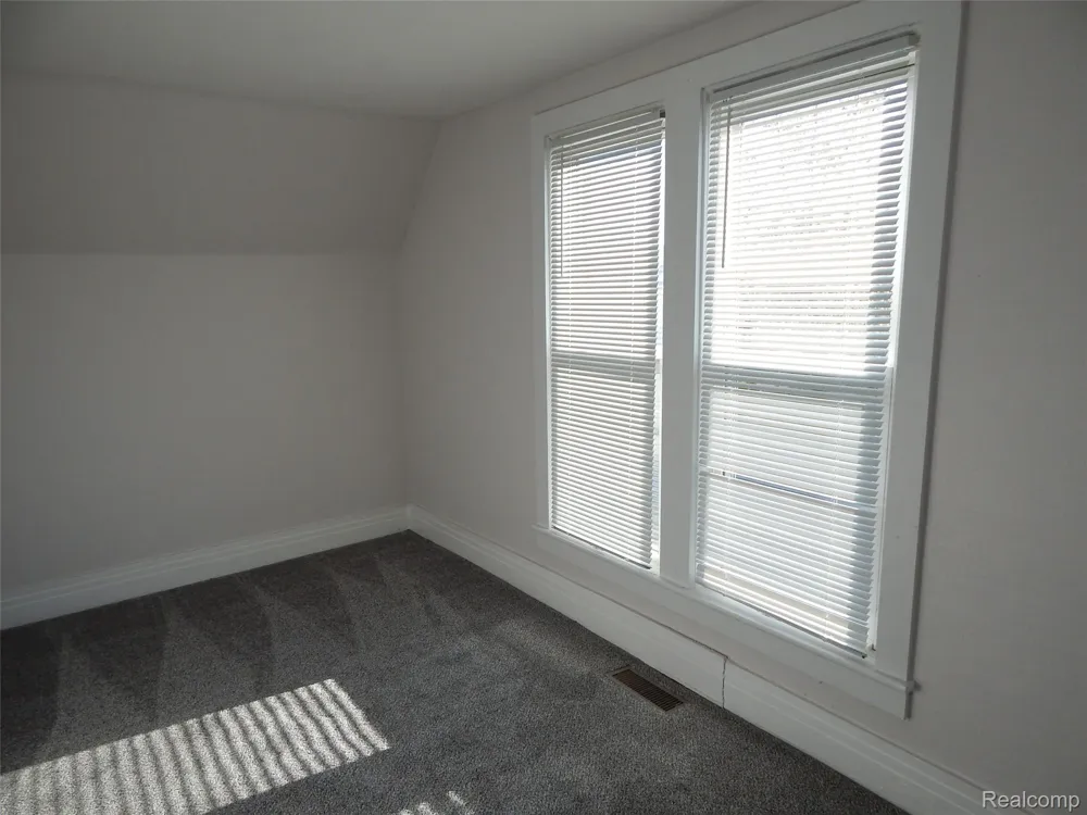 2711 Cherry Street Port Huron City, MI 48060