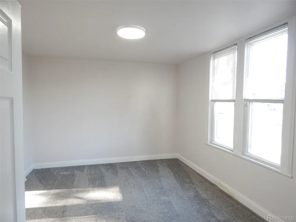 2711 Cherry Street Port Huron City, MI 48060