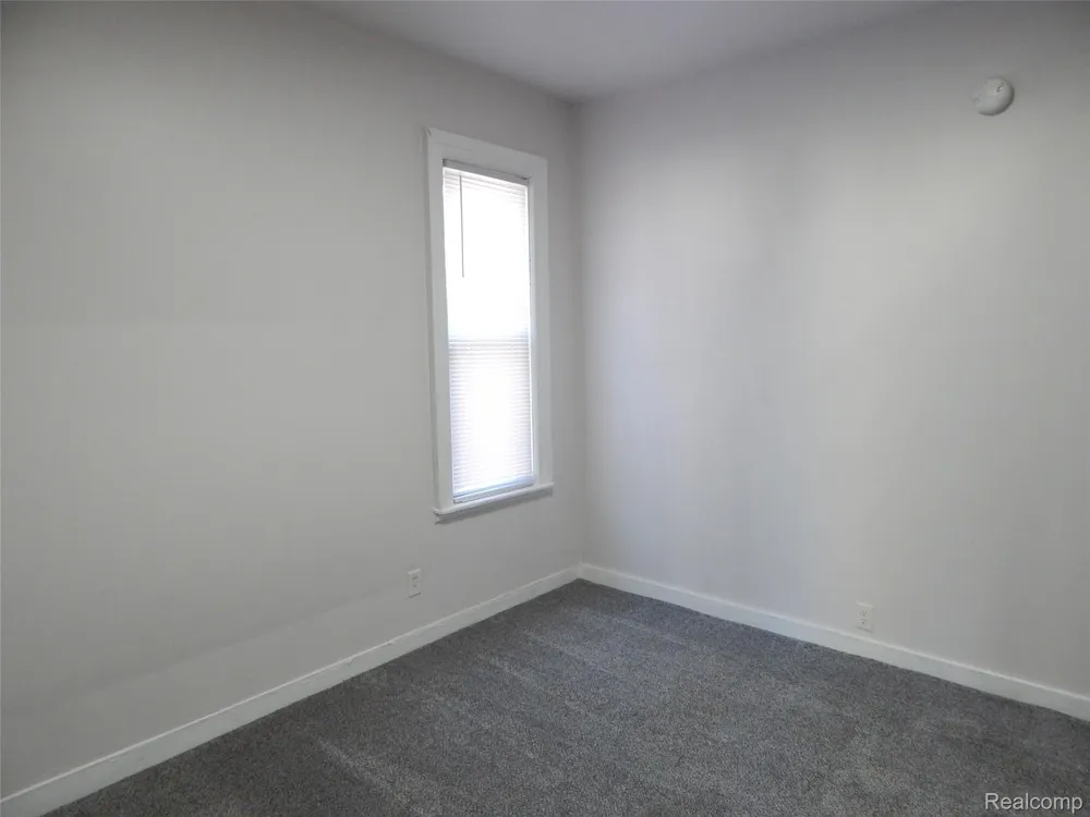 2711 Cherry Street Port Huron City, MI 48060