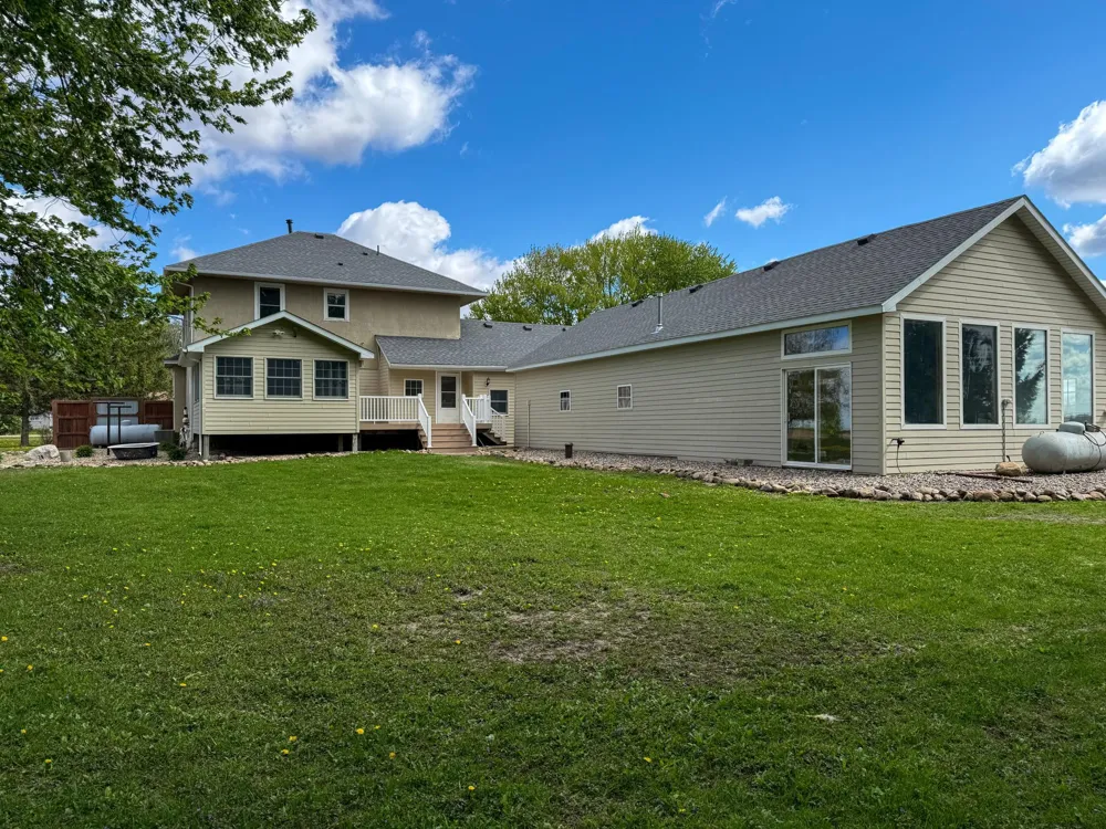 62773 170th Street Rose Creek, MN 55970