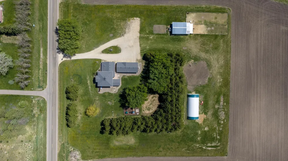 62773 170th Street Rose Creek, MN 55970