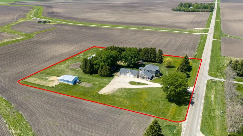 62773 170th Street Rose Creek, MN 55970