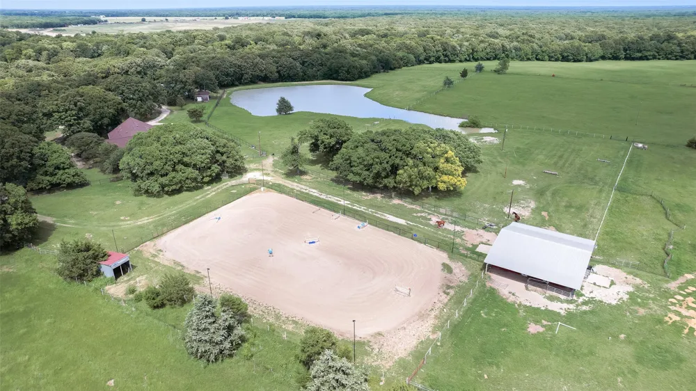 1040 County Road 3505 Quinlan, TX 75474