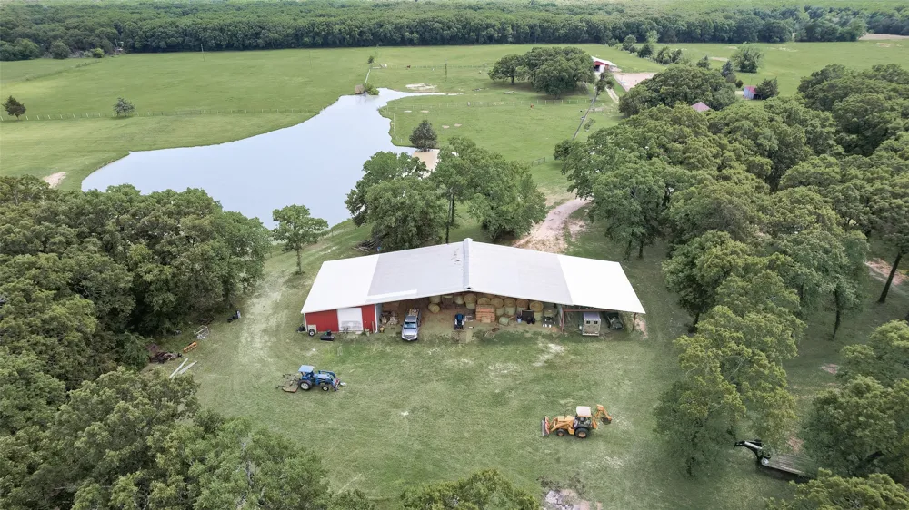 1040 County Road 3505 Quinlan, TX 75474