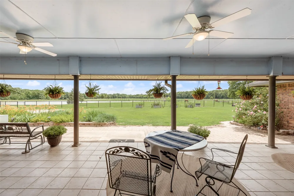 1040 County Road 3505 Quinlan, TX 75474