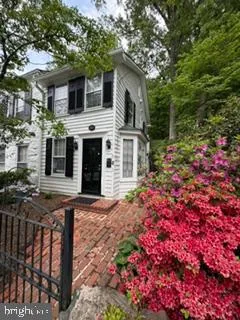 5025 WETHEREDSVILLE ROAD