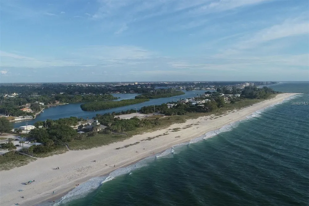 4219 FRONTIER WAY #105 Osprey, FL 34229