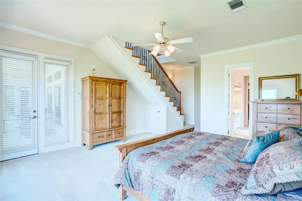 1132 Mallard Pointe Drive Grand Prairie, TX 75104