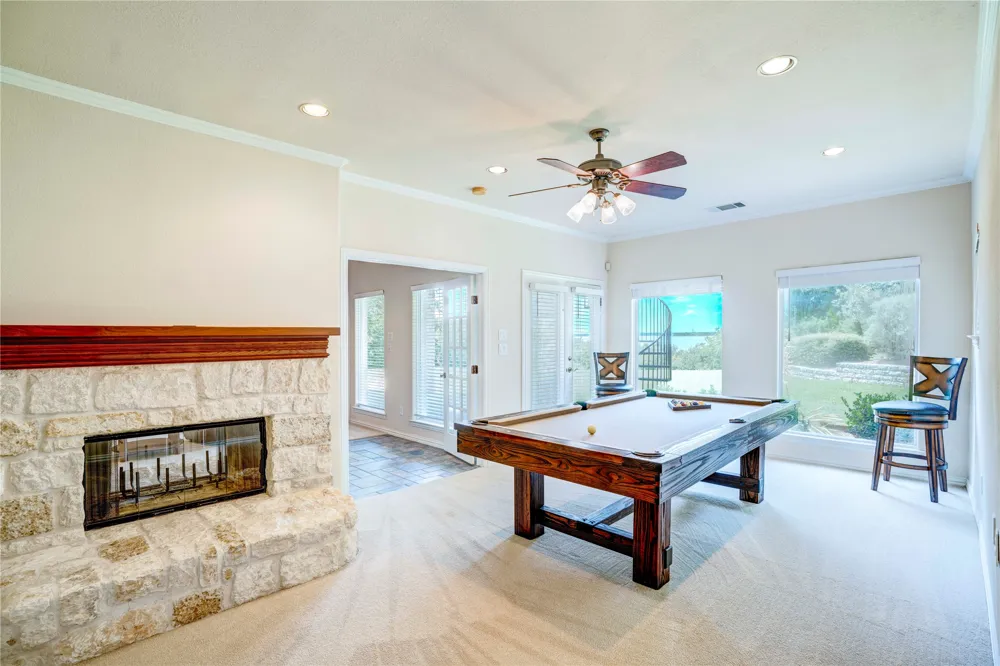 1132 Mallard Pointe Drive Grand Prairie, TX 75104