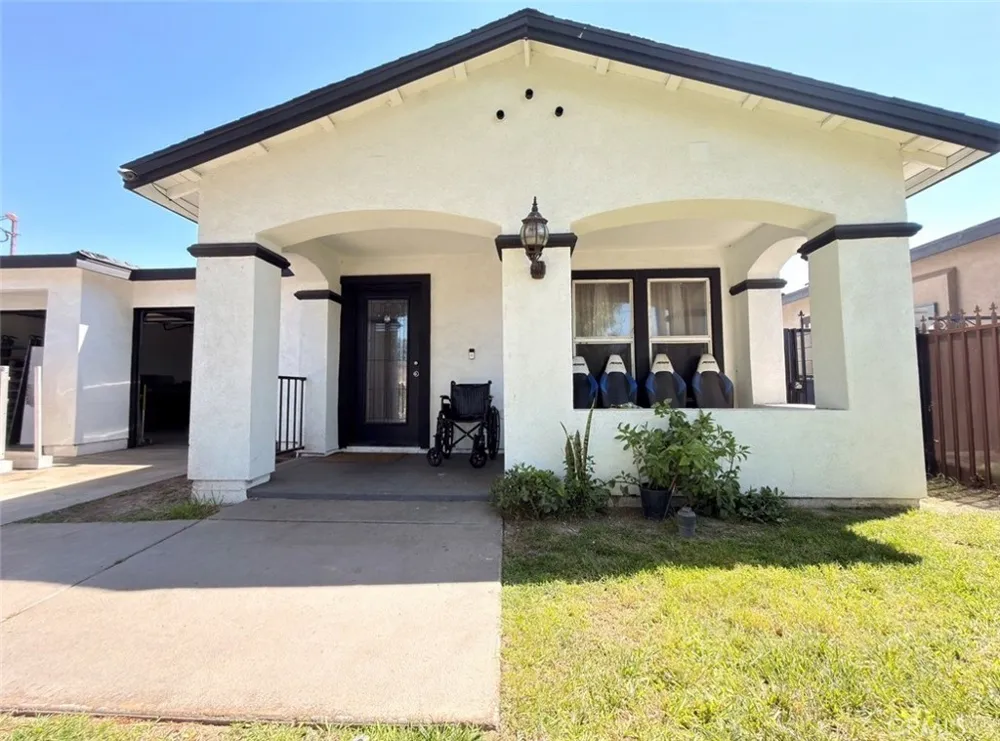 835 Victoria San Bernardino, CA 92410