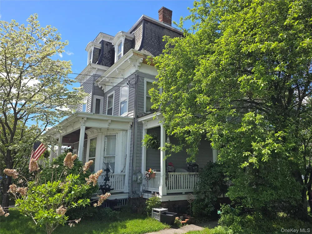 25 Delaware Street Port Jervis, NY 12771