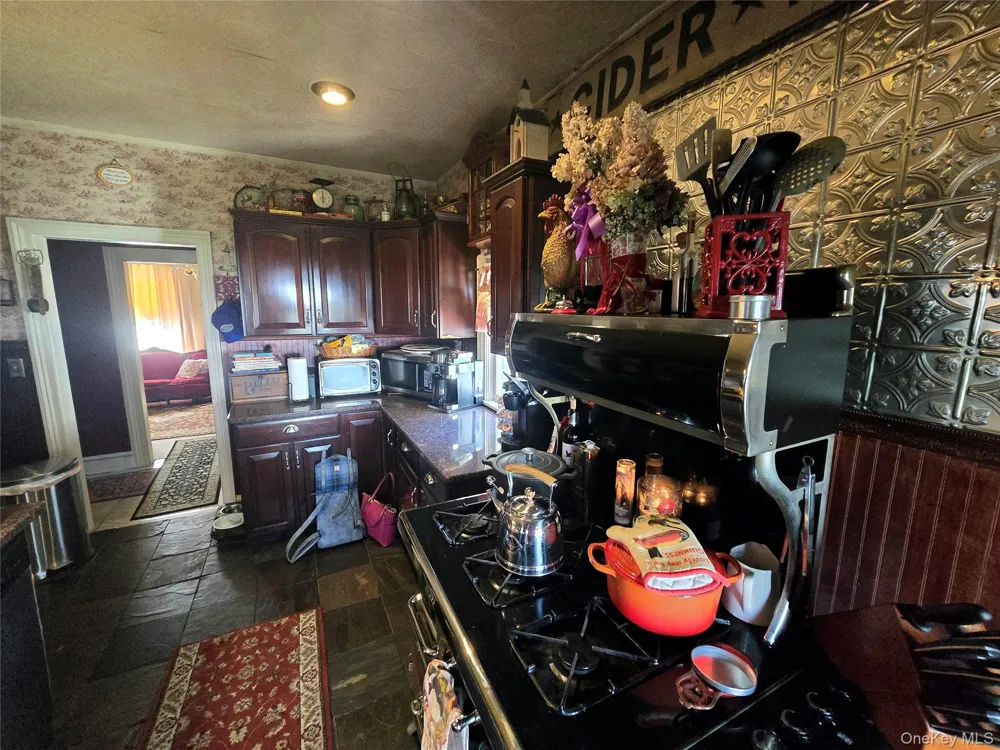 25 Delaware Street Port Jervis, NY 12771