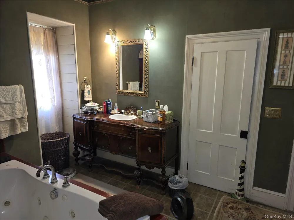 25 Delaware Street Port Jervis, NY 12771