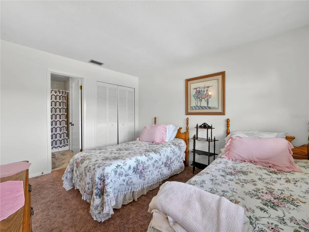 900 AVENUE Z SE #D6 Winter Haven, FL 33880
