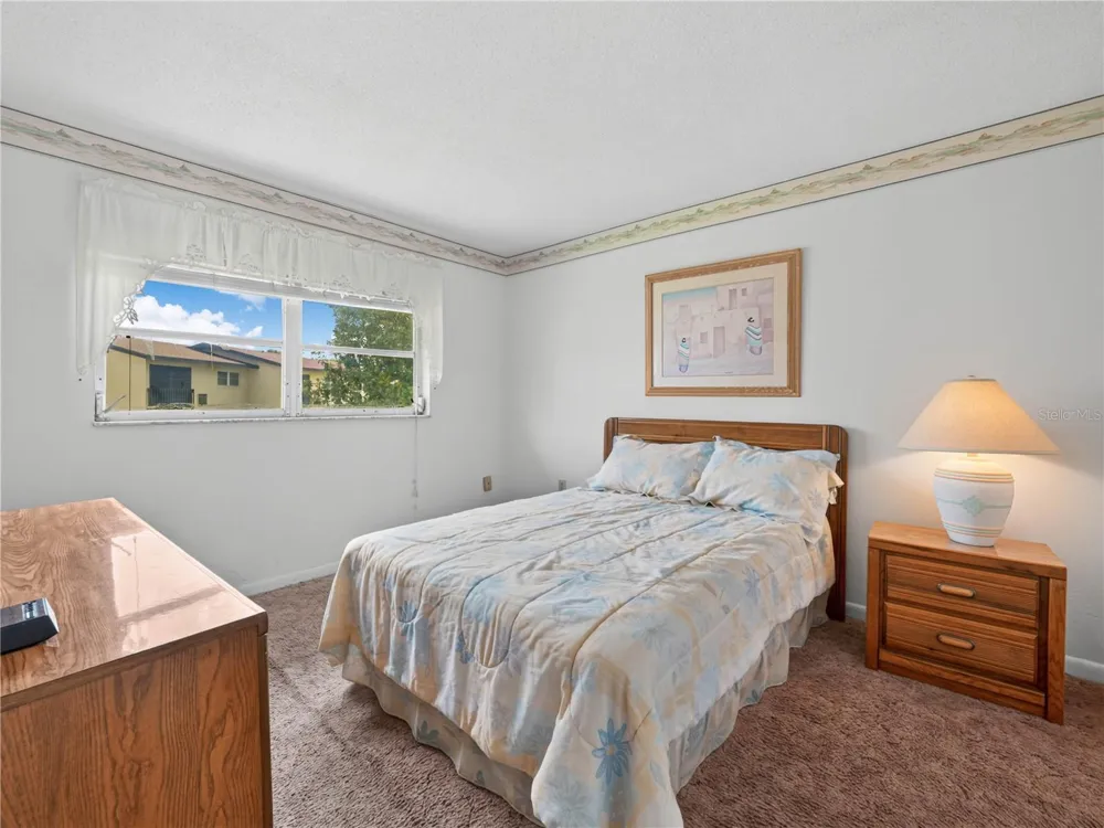 900 AVENUE Z SE #D6 Winter Haven, FL 33880