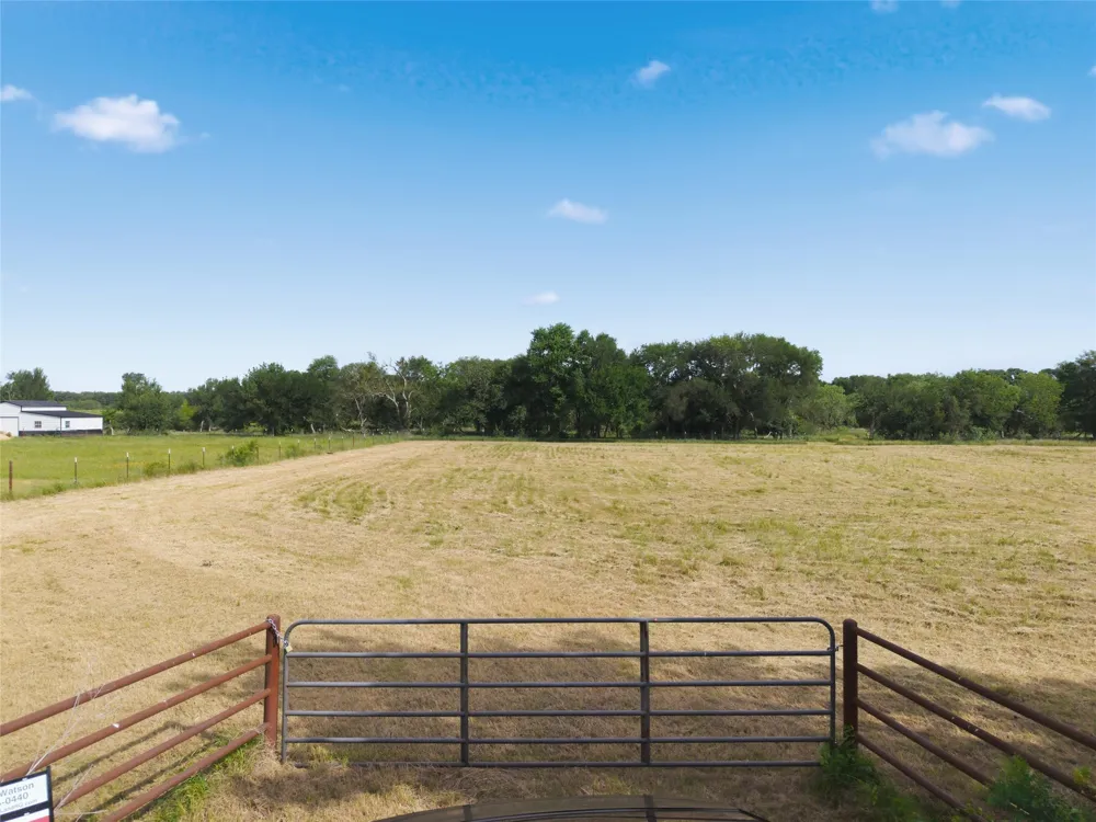 1898 Mt Moriah Road Riesel, TX 76682