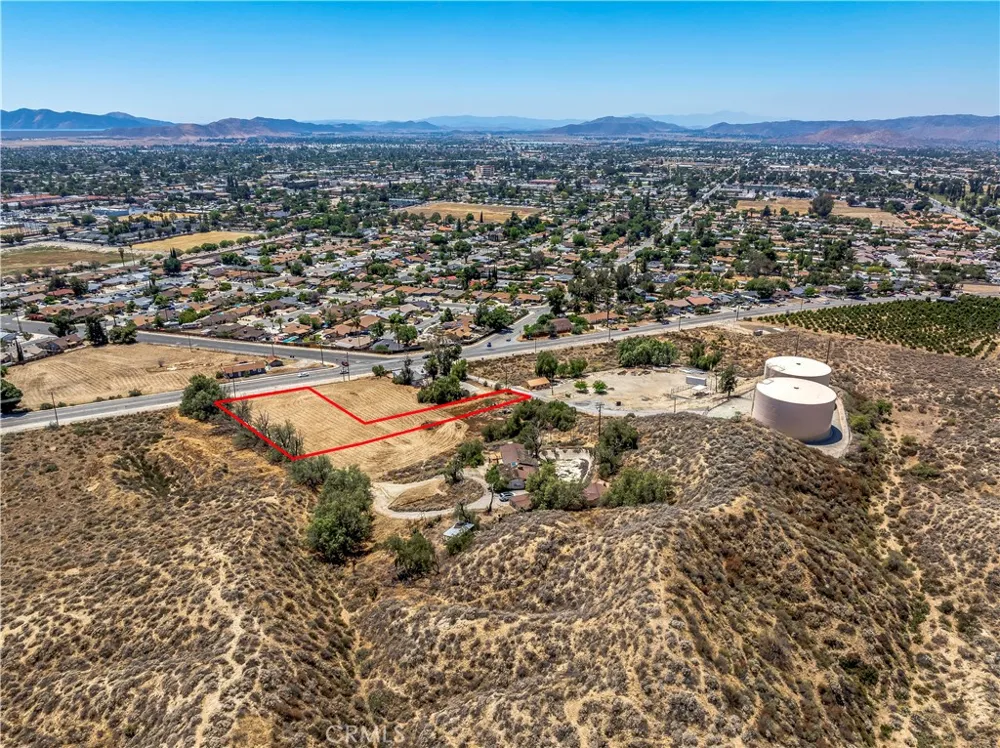 1 Park Avenue San Jacinto, CA 92583