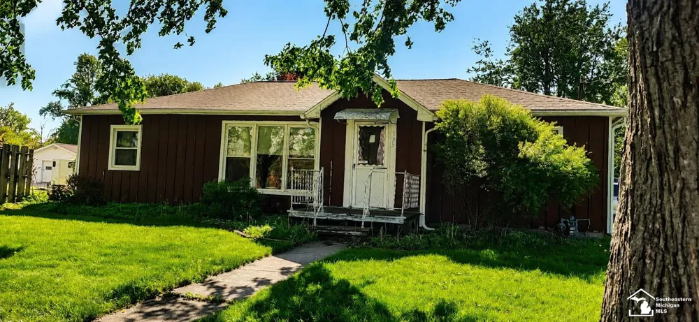 135 Salisbury Morenci City, MI 49256