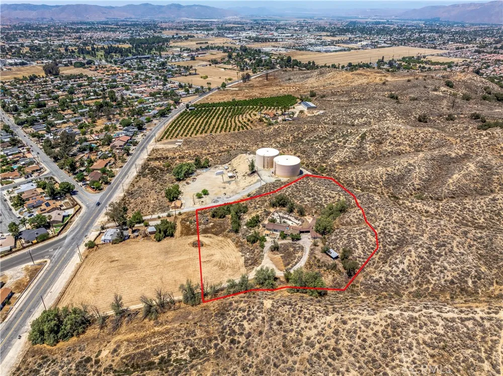 955 Park Avenue San Jacinto, CA 92583