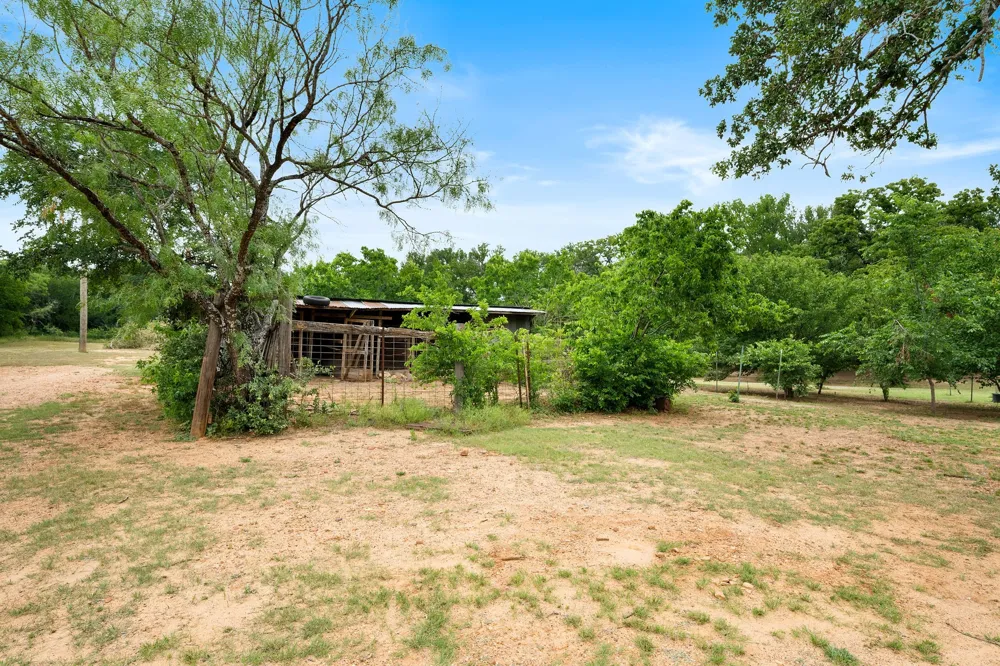 1550 Highway 2318 De Leon, TX 76444