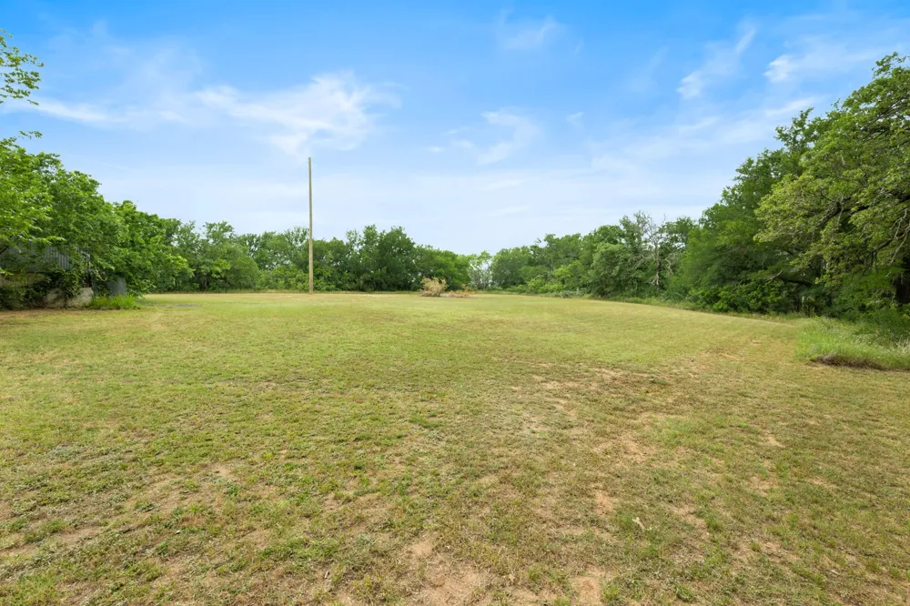 1550 Highway 2318 De Leon, TX 76444