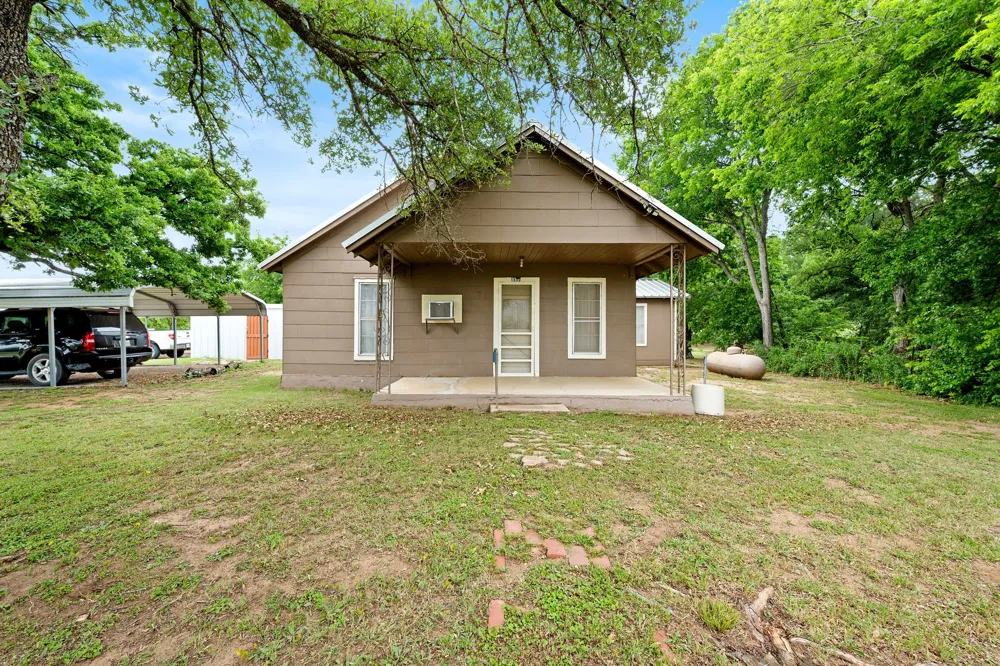 1550 Highway 2318 De Leon, TX 76444