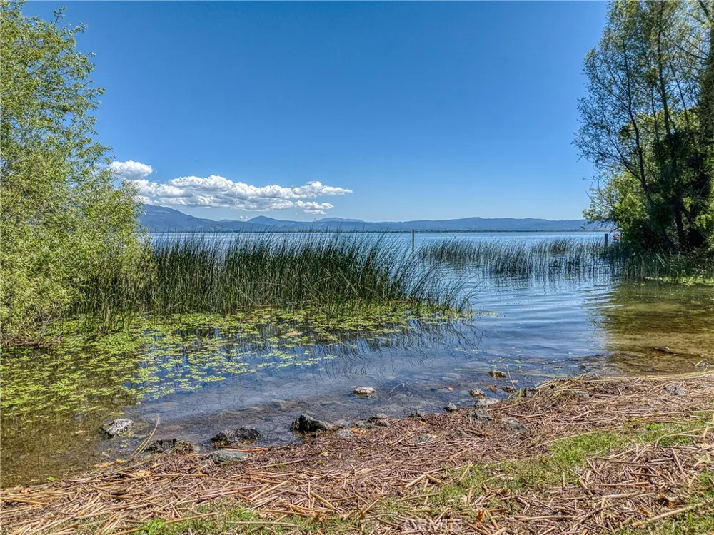 2776 Lizzy Lakeport, CA 95453