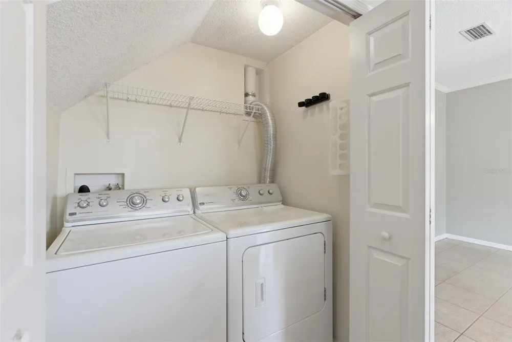 1415 SEDGWICK DRIVE Wesley Chapel, FL 33543