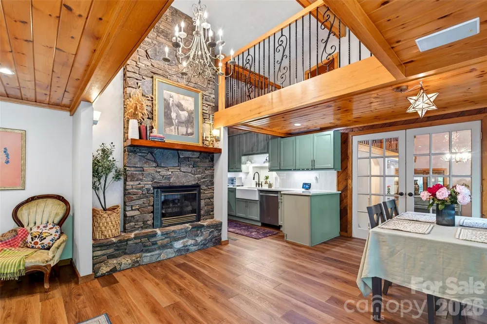 3068 S 226 Highway Bakersville, NC 28705