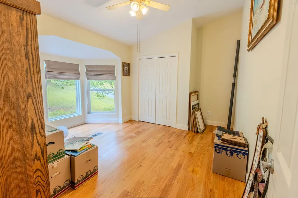 263 River Oaks Drive Sparta, TN 38583