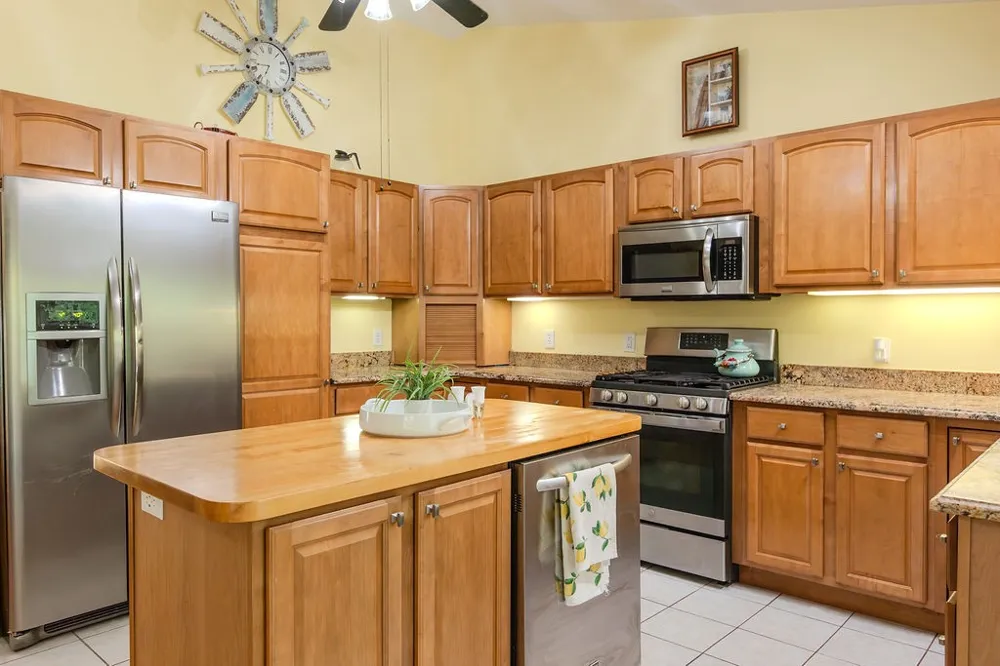 263 River Oaks Drive Sparta, TN 38583