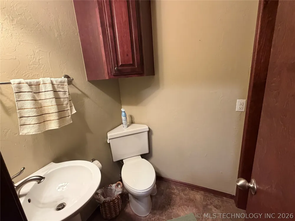 336 Lakeshore #336 Eufaula, OK 74432