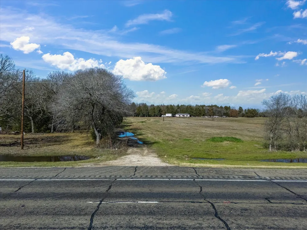 11095 E State Highway 31 Kerens, TX 75144