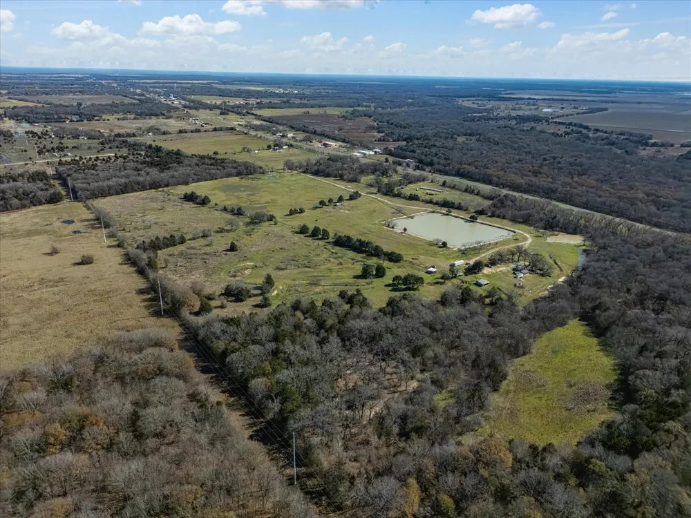 11095 E State Highway 31 Kerens, TX 75144