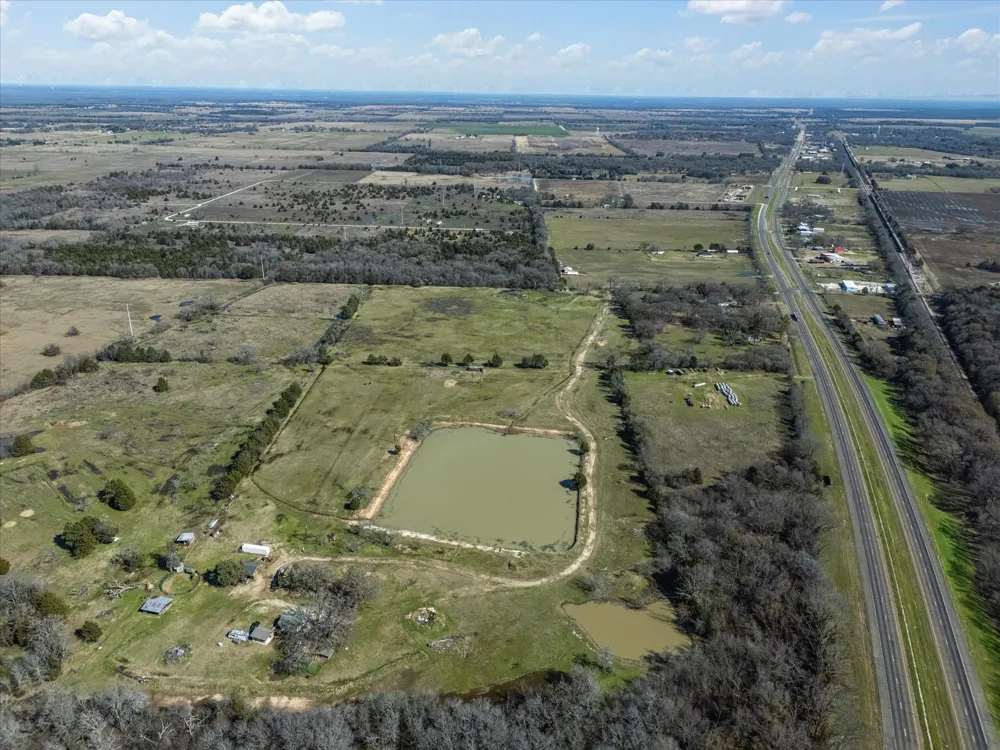 11095 E State Highway 31 Kerens, TX 75144