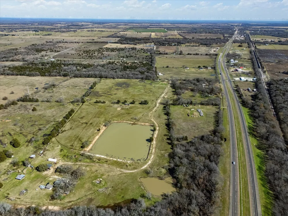 11095 E State Highway 31 Kerens, TX 75144