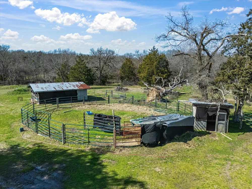 11095 E State Highway 31 Kerens, TX 75144