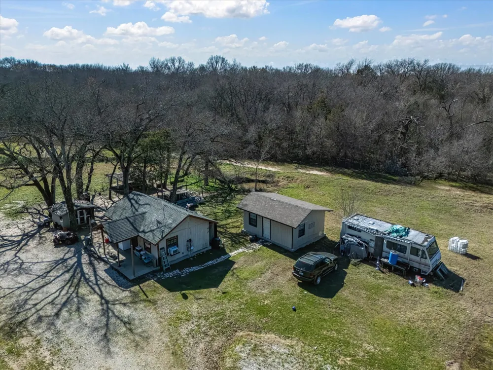 11095 E State Highway 31 Kerens, TX 75144