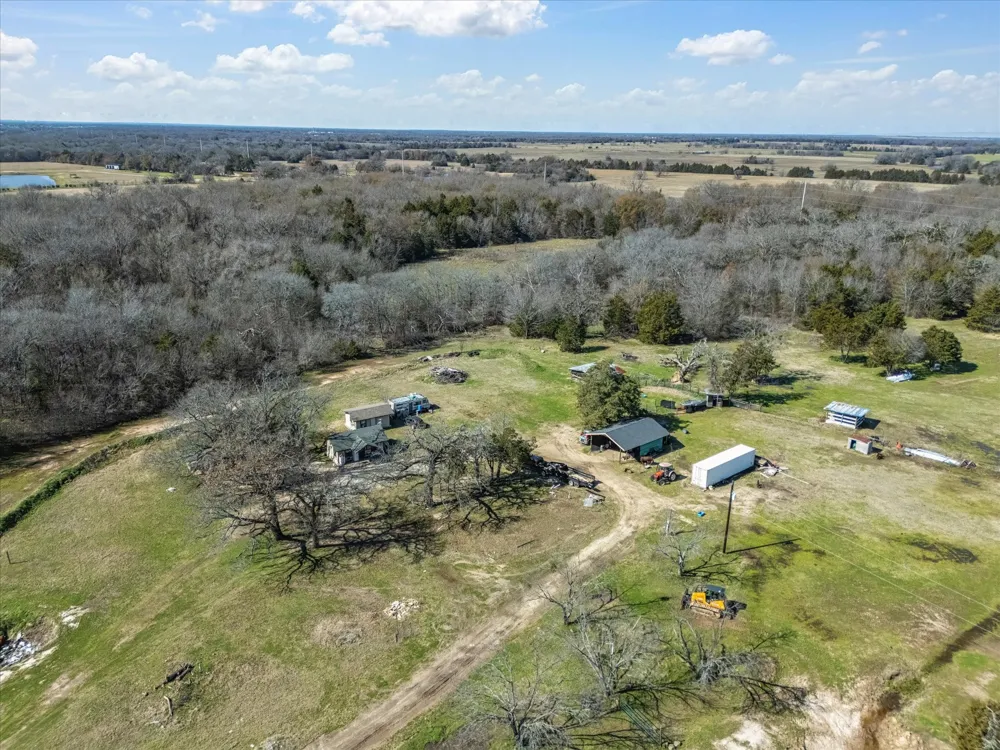11095 E State Highway 31 Kerens, TX 75144