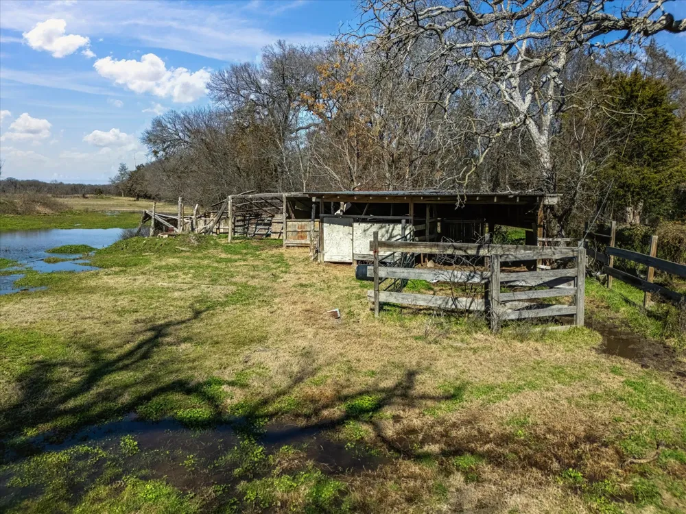 11095 E State Highway 31 Kerens, TX 75144