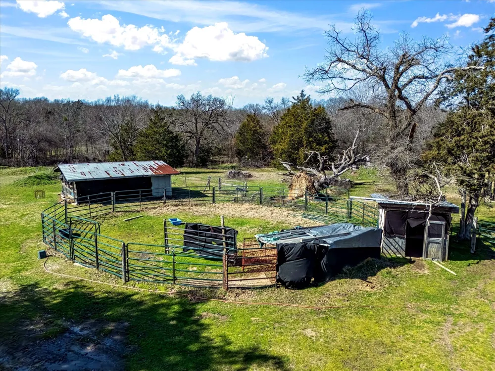 11095 E State Highway 31 Kerens, TX 75144