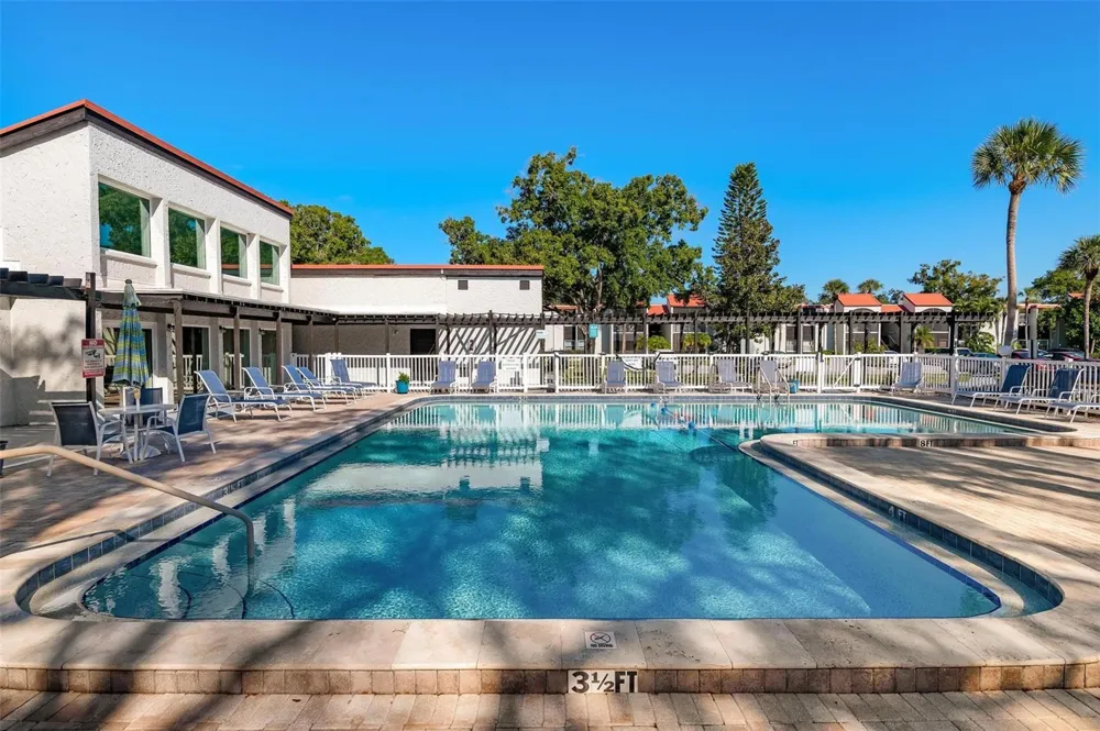 3223 BENEVA ROAD #101 Sarasota, FL 34232